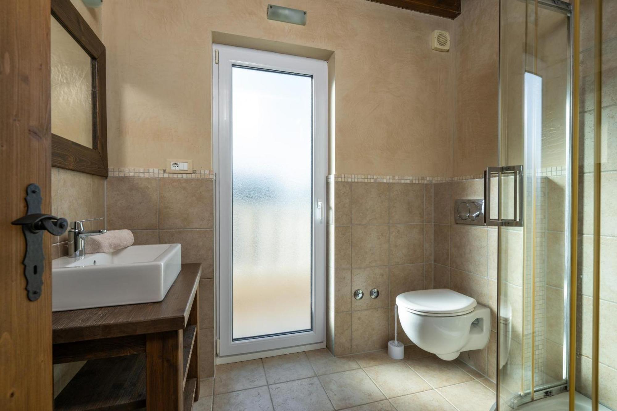 Villa Castagna Near The Sea With Private Pool And Sauna Premantura Εξωτερικό φωτογραφία