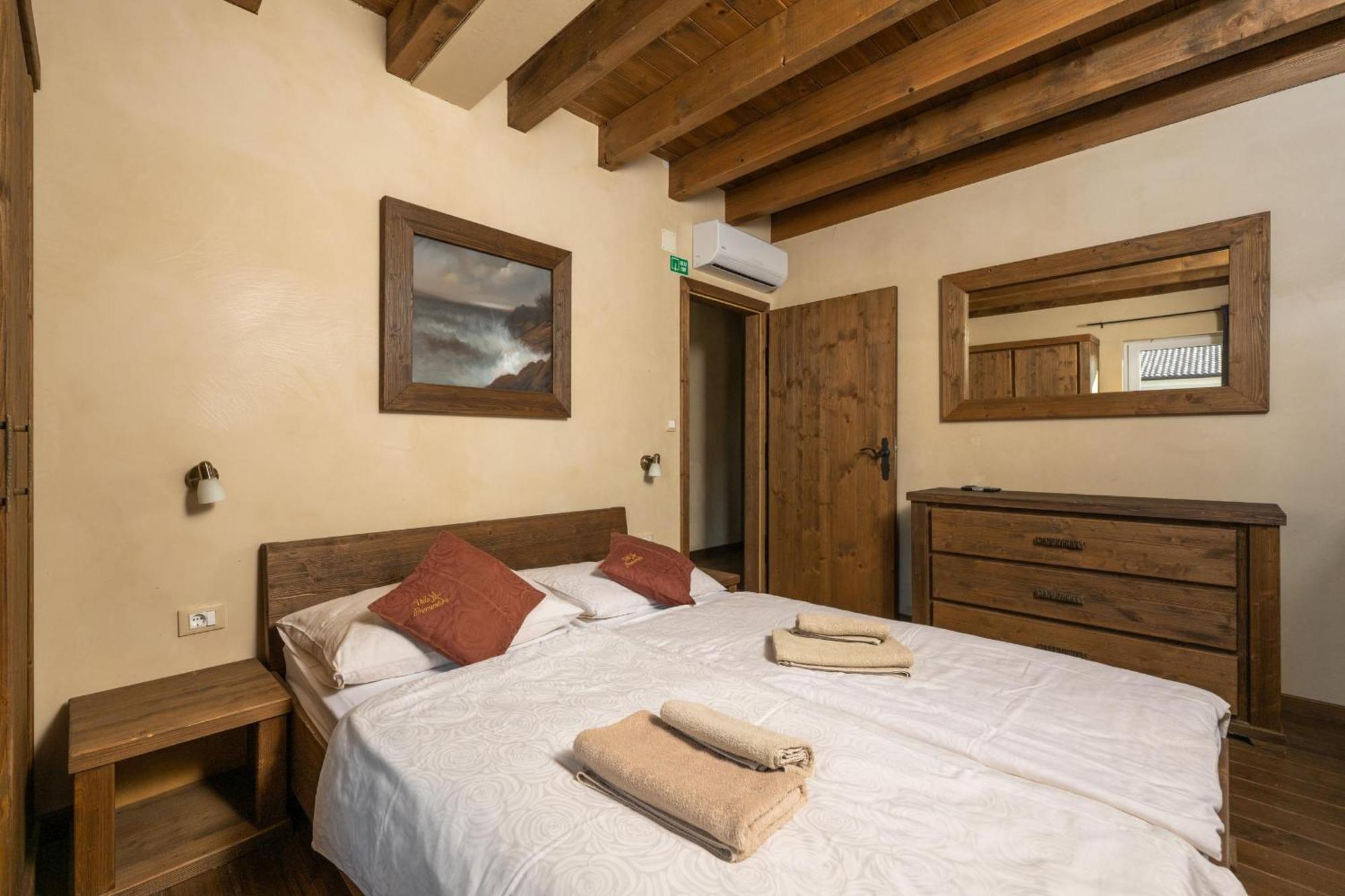 Villa Castagna Near The Sea With Private Pool And Sauna Premantura Εξωτερικό φωτογραφία