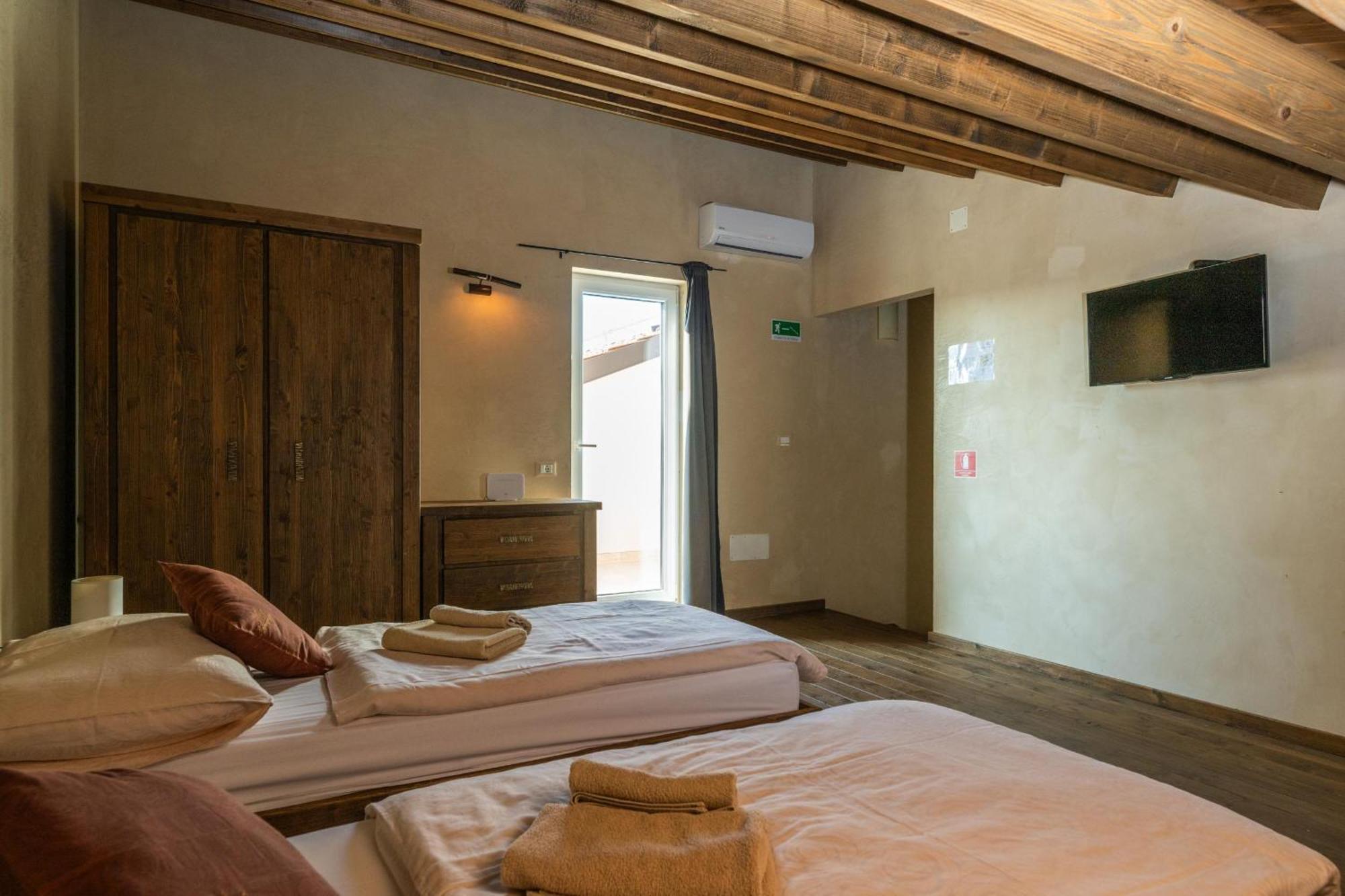 Villa Castagna Near The Sea With Private Pool And Sauna Premantura Εξωτερικό φωτογραφία