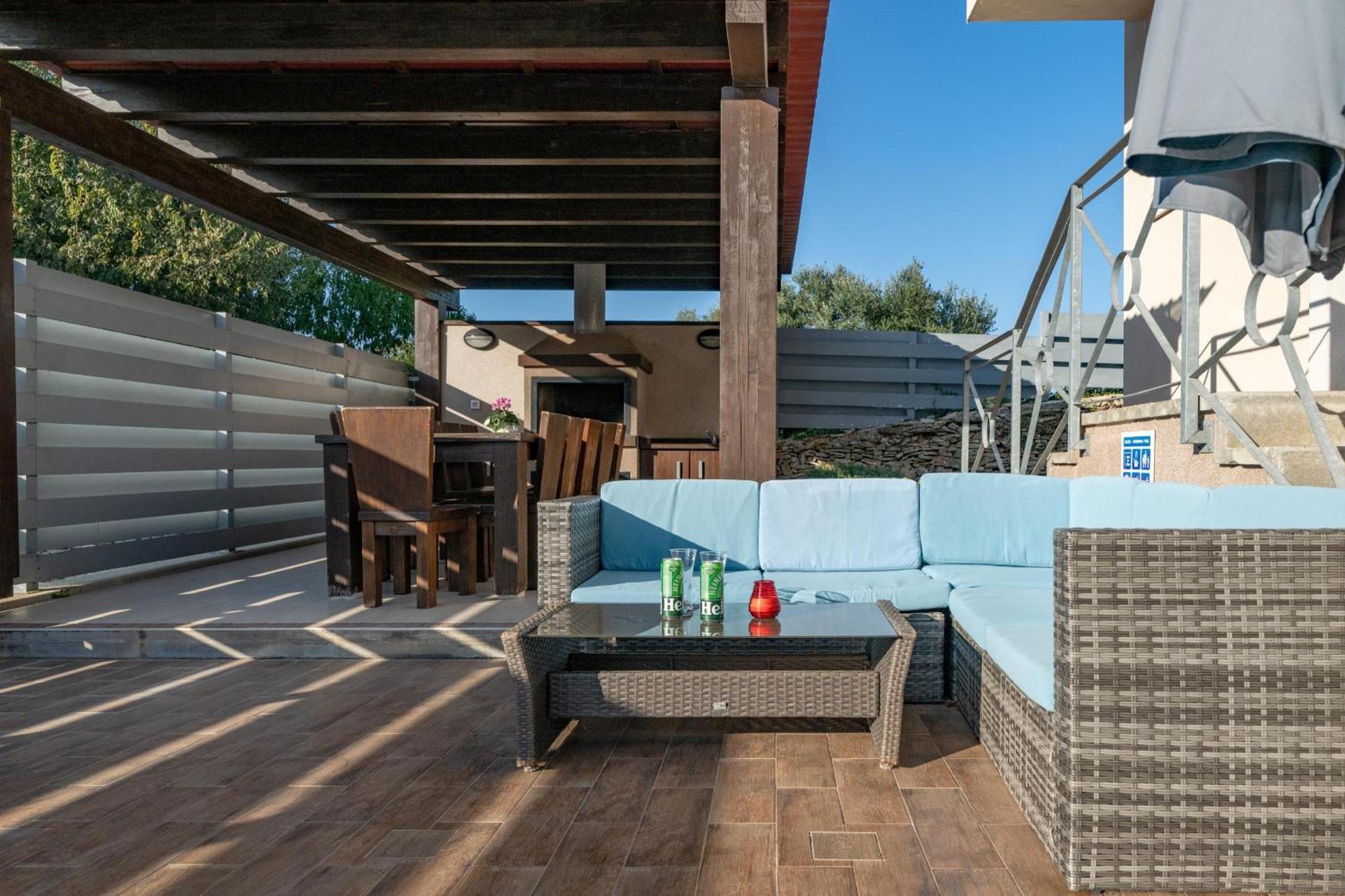 Villa Castagna Near The Sea With Private Pool And Sauna Premantura Εξωτερικό φωτογραφία
