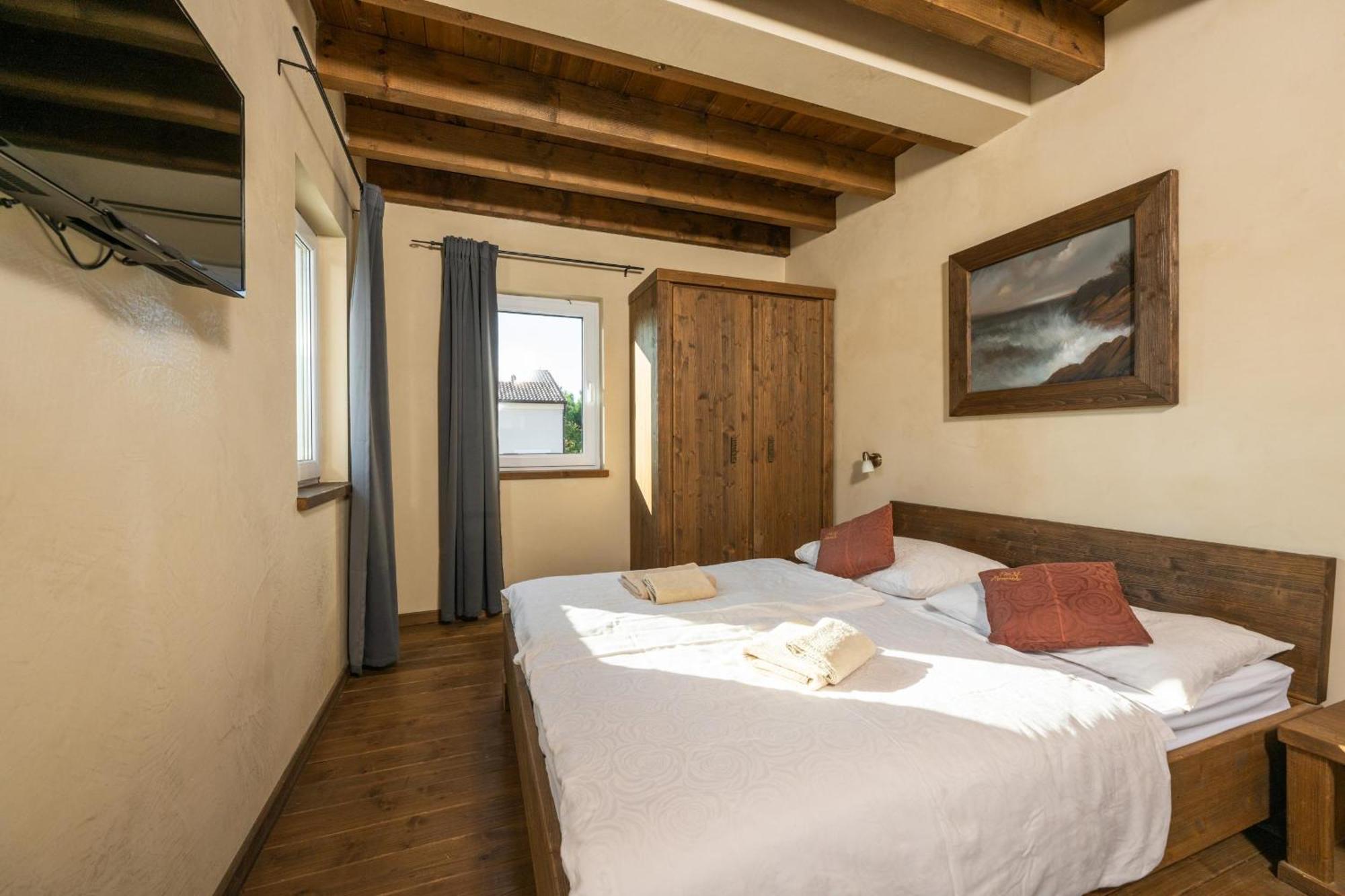 Villa Castagna Near The Sea With Private Pool And Sauna Premantura Εξωτερικό φωτογραφία